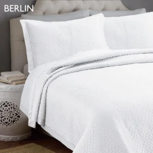 Berlin Quilted Bedspread (incl 2 Plc)